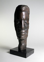 Marg Moll, Verstummt, Holz, Bronze, H 41 cm, 1946